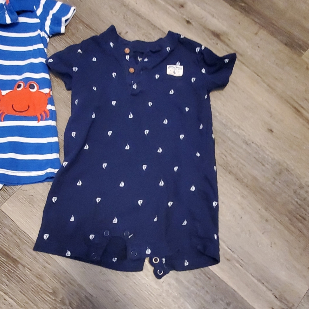 12 Month 4 Piece Lot Bundle Carters, Superman - Picture 5 of 5